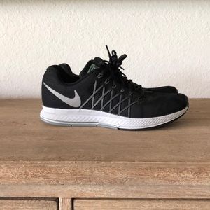 Nike Zoom Pegasus 32 In Reflective Black
